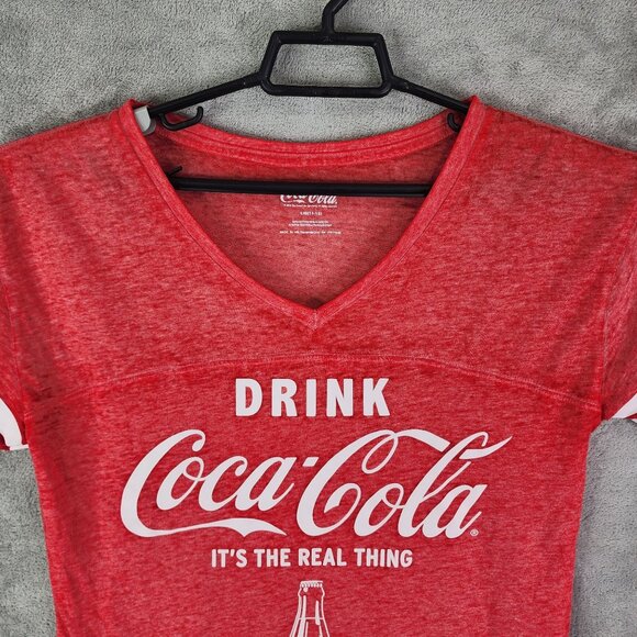 Junior's Red Coca-Cola V-Neck Sheer Shirt Hi Lo V Neck Short Sleeve L (11-13) - Picture 5 of 12